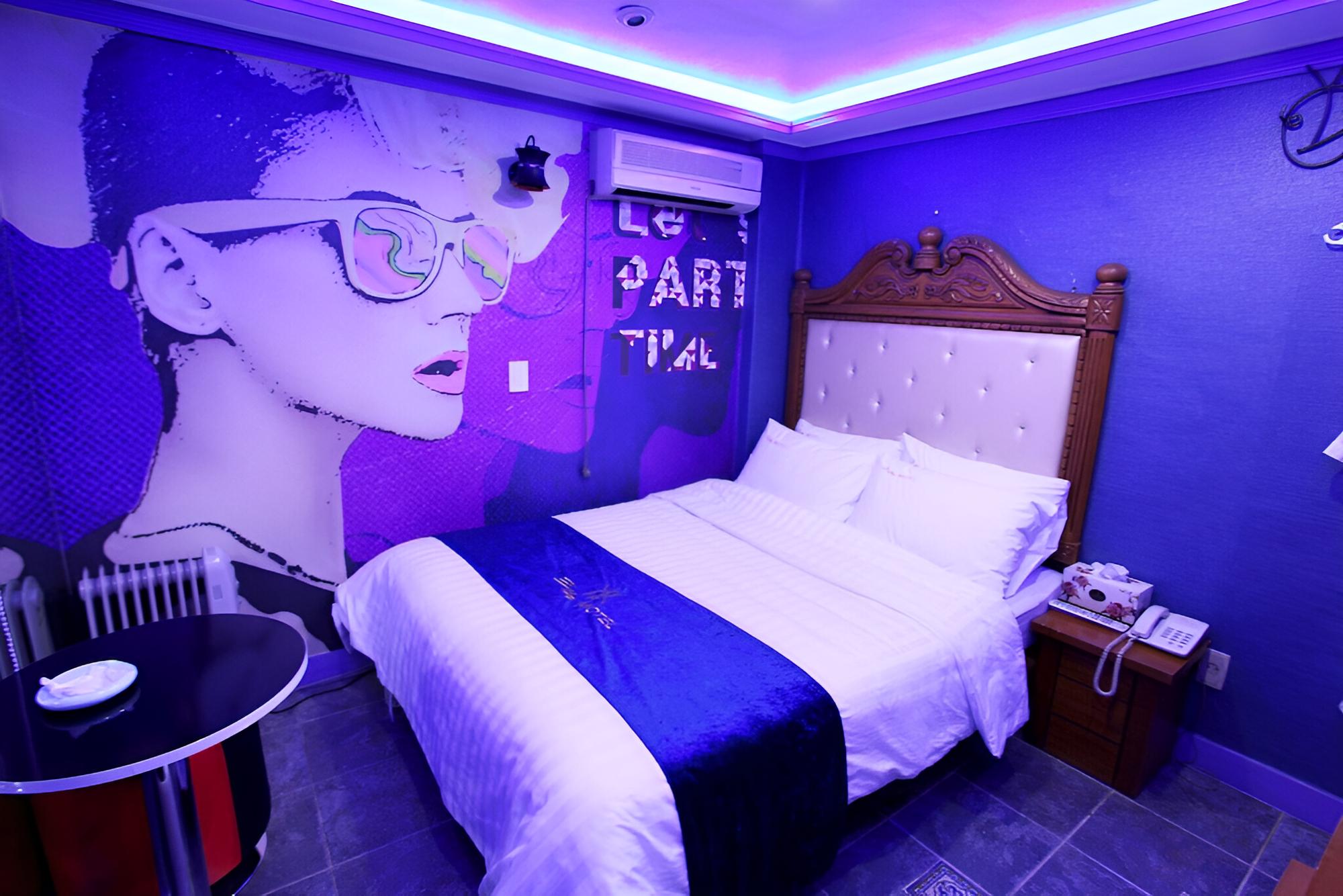 Room (Standard Room A) - Photo 2