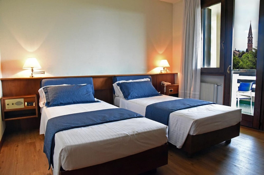 Superior Double Room Single Use, Terrace (Panoramic) photo 2