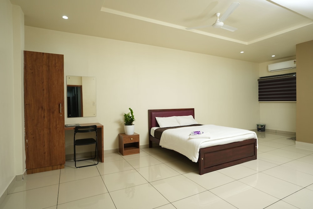 Family Suite, City View