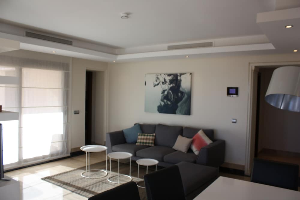 Apartamento, 2 habitaciones, piscina privada (117)