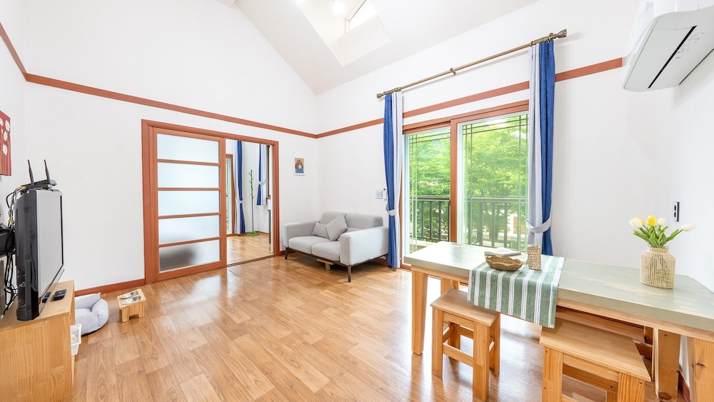 Basic Room, 1 Bedroom (Dallae) - Photo 15