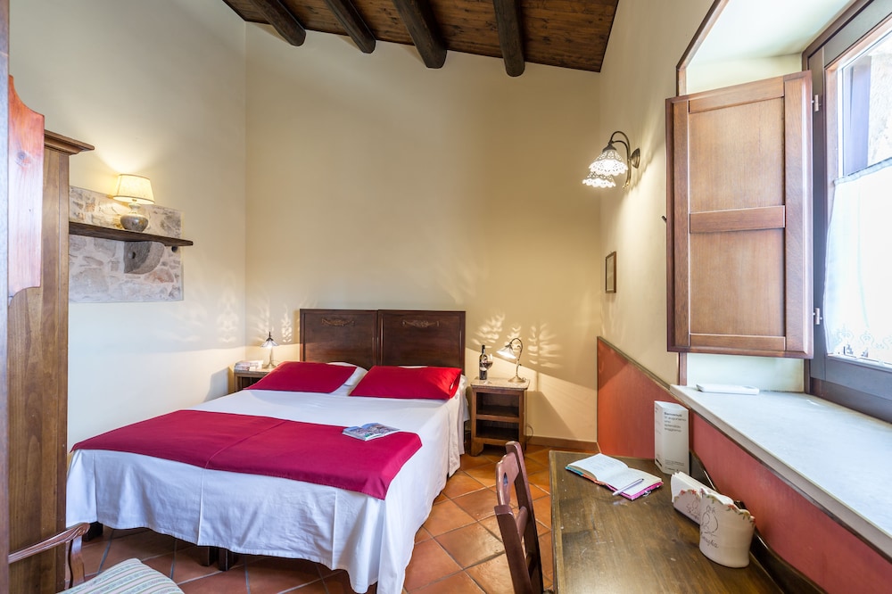 Double or Twin Room photo 1