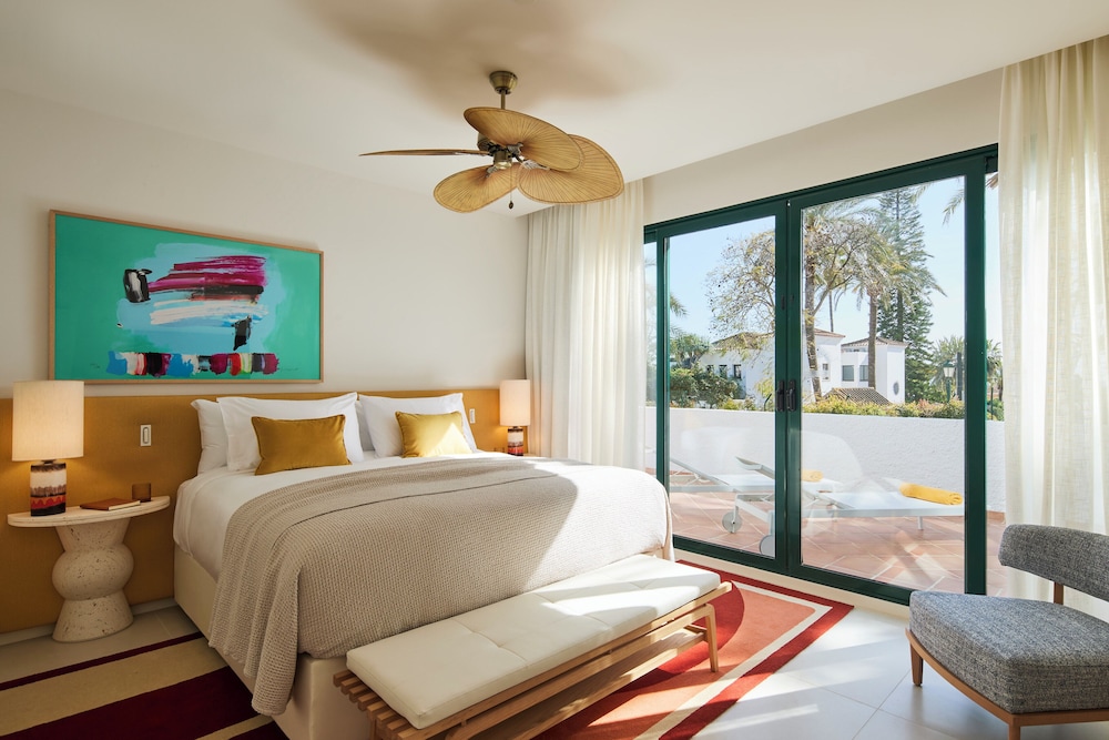 Suite (Marbella) photo 3