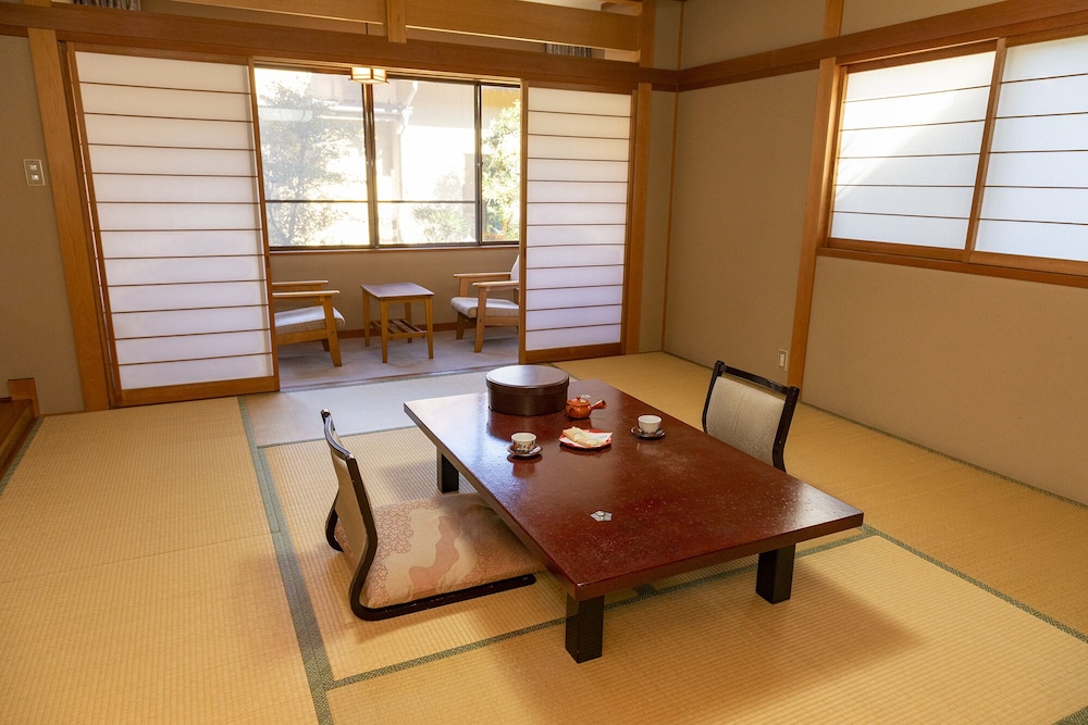 Japanese Style Room For 4 Guests
