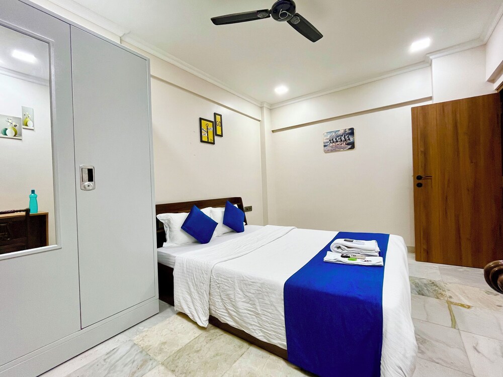 Double Room with Private External Bathroom