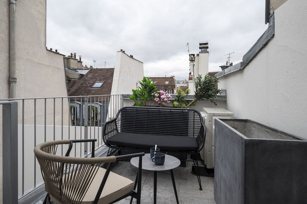 Family Apartment, Non Smoking, Terrace photo 3