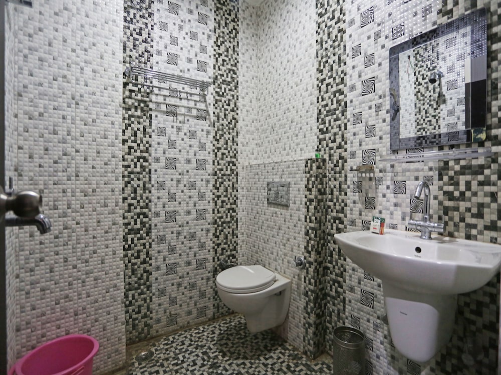 Double Or Twin Room photo 3