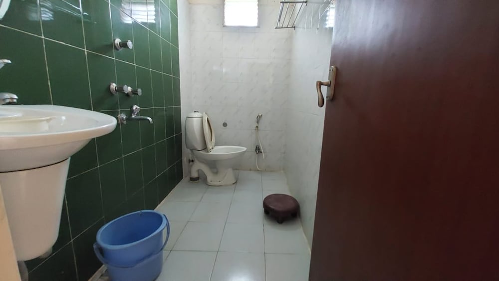 Standard Double Room - Photo 2