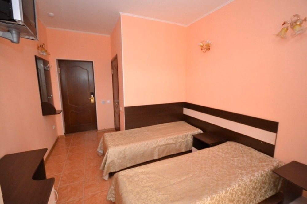 Standard Triple Room (Ground Floor) photo 1