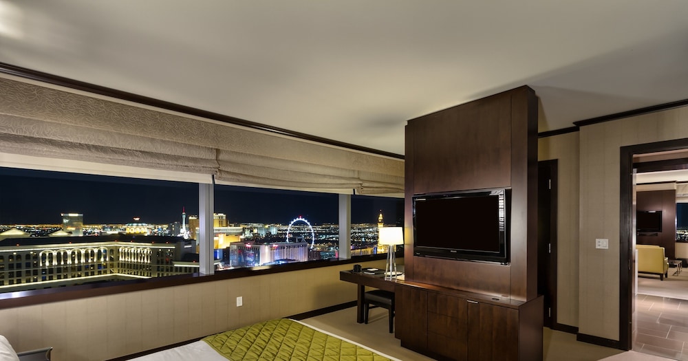 BELLAGIO FOUNTAIN VIEW SUITE (2BR) - 42nd Floor photo 3