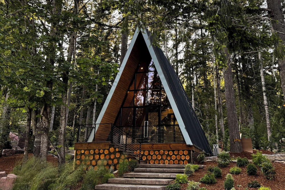 Premium Cabin photo 1