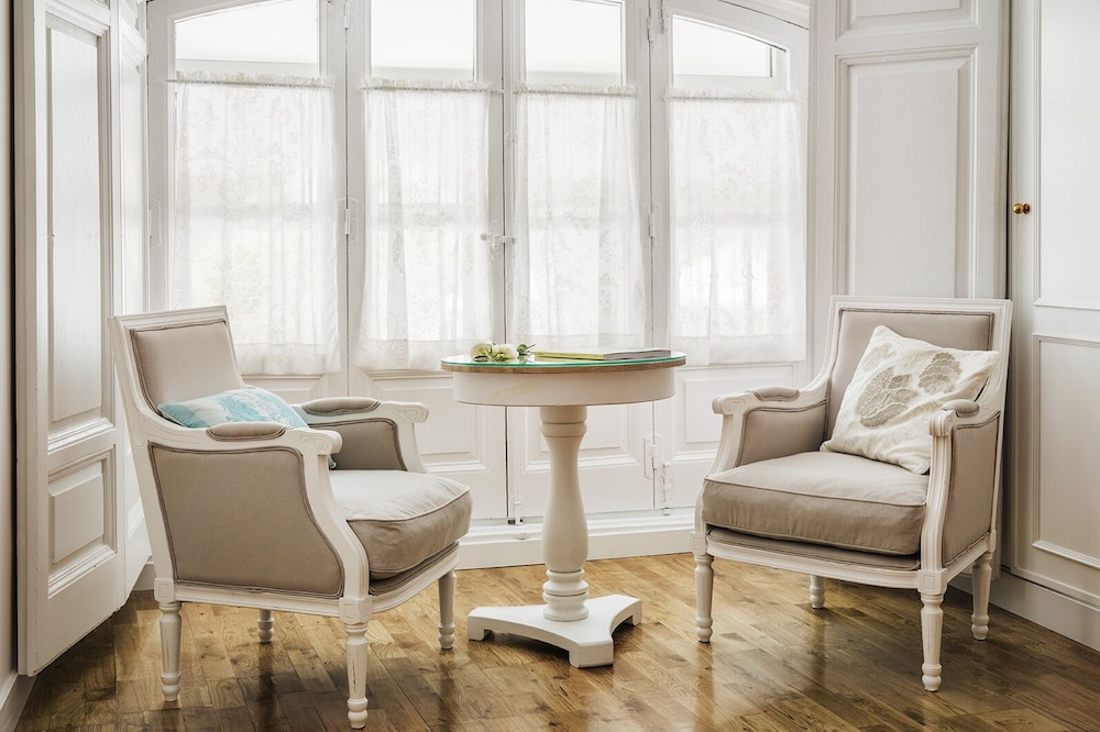 Standard Room - Photo 2