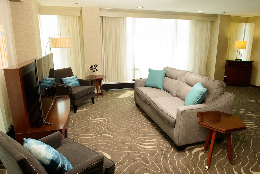 Room, 1 King Bed - Photo 4
