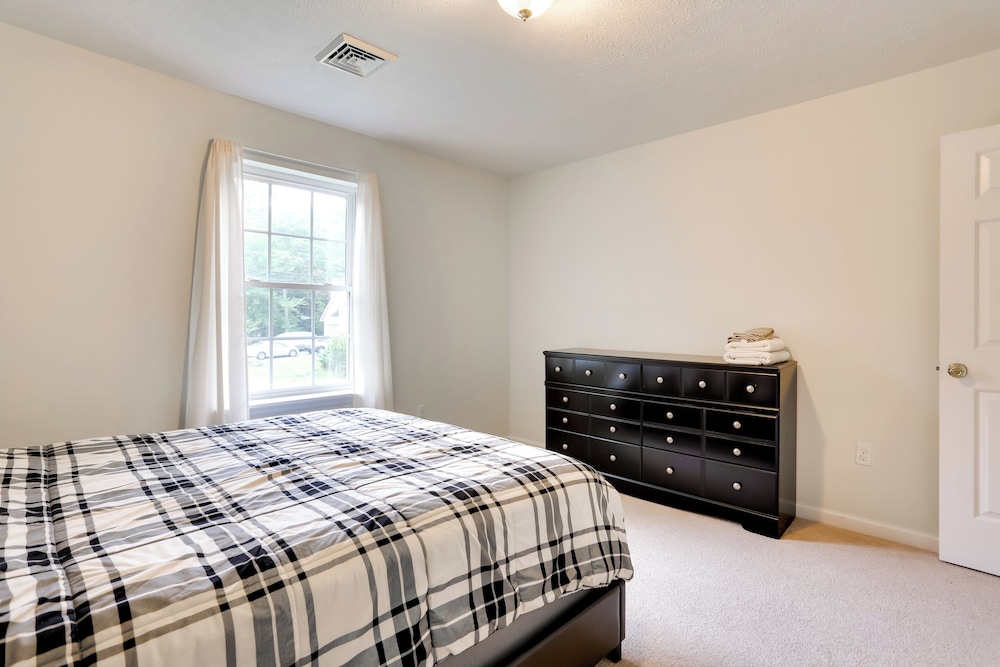 House (4 Bedrooms) photo 2