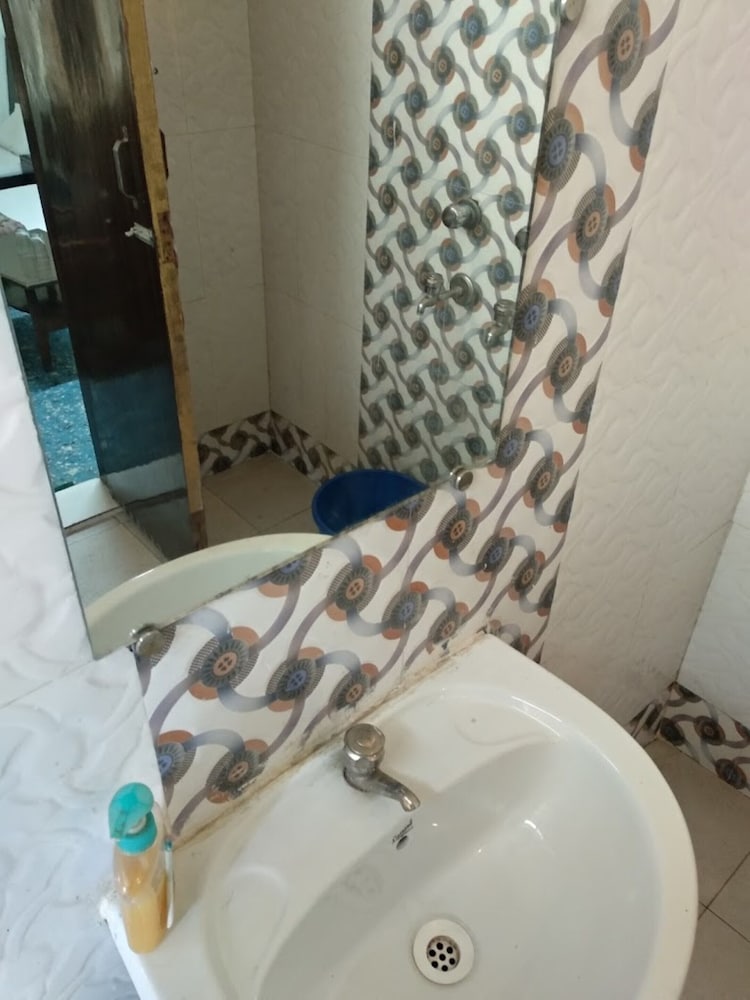 Standard Double Room photo 2