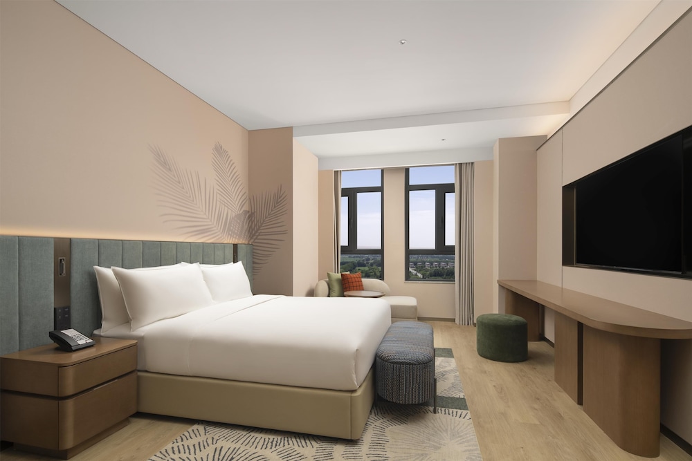 Deluxe Suite, 1 King Bed