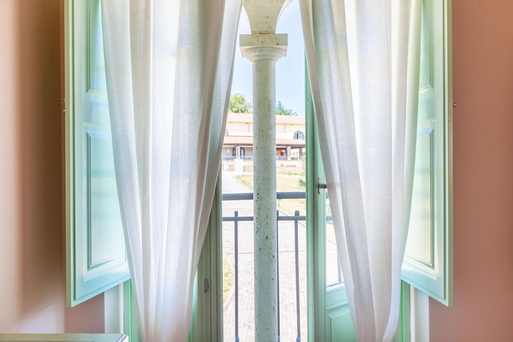 Premium Apartment - Photo 9