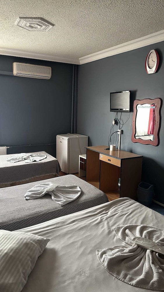 Twin Room, City View