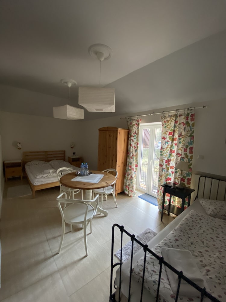 Triple Room - Photo 1