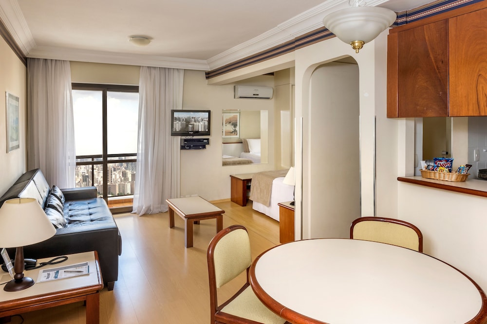 Deluxe Twin Room, Multiple Beds - Photo 2