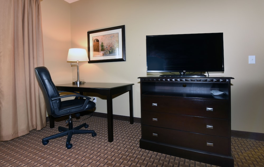 Suite, 2 Queen Beds, Non Smoking, Kitchen - Photo 7