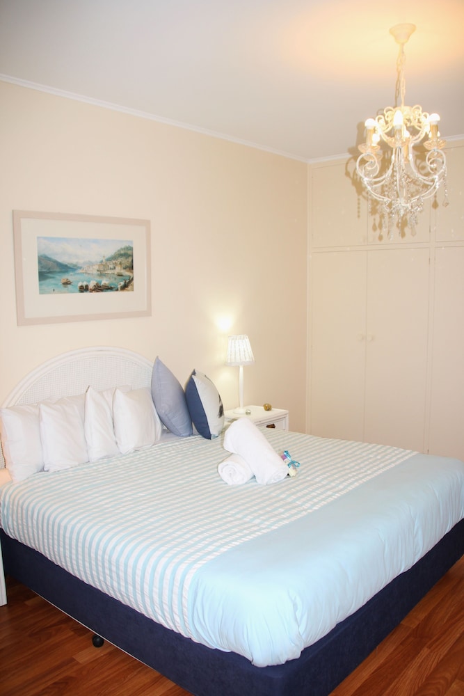 Ocean View Villa photo 2