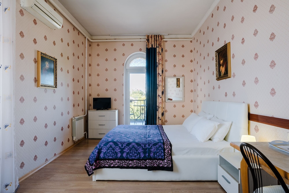 Standard Double Room, 1 Double Bed With Sofa Bed, Balcony photo 1