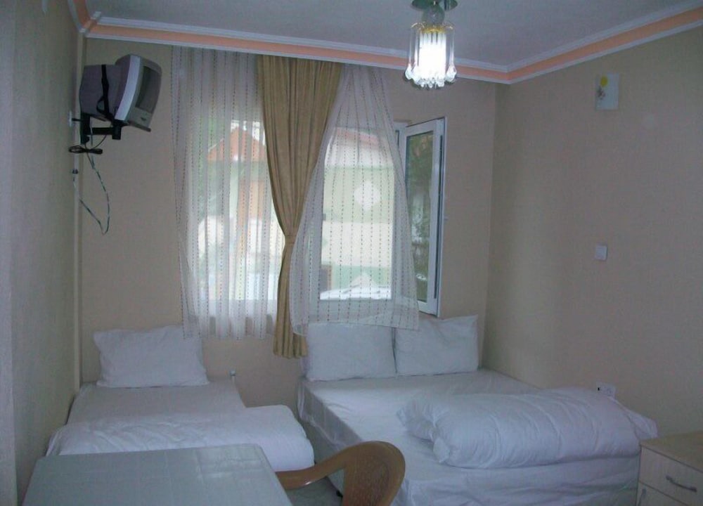 Standard Room photo 1