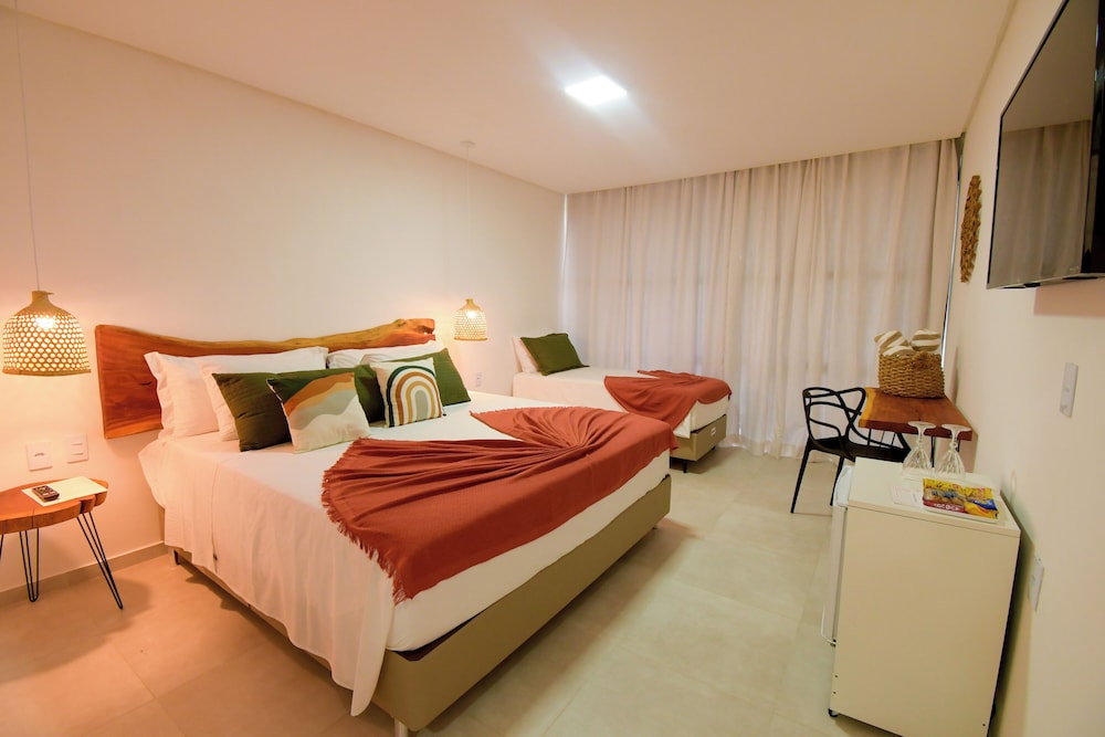 Standard Triple Room, Balcony, Sea View photo 1