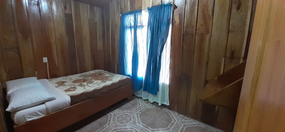 Traditional Double Room, 1 Bedroom, Shared Bathroom photo 2