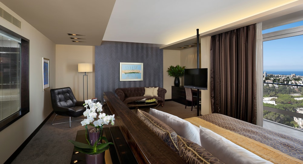 Studio Suite, Club Lounge Access, Sea View photo 3