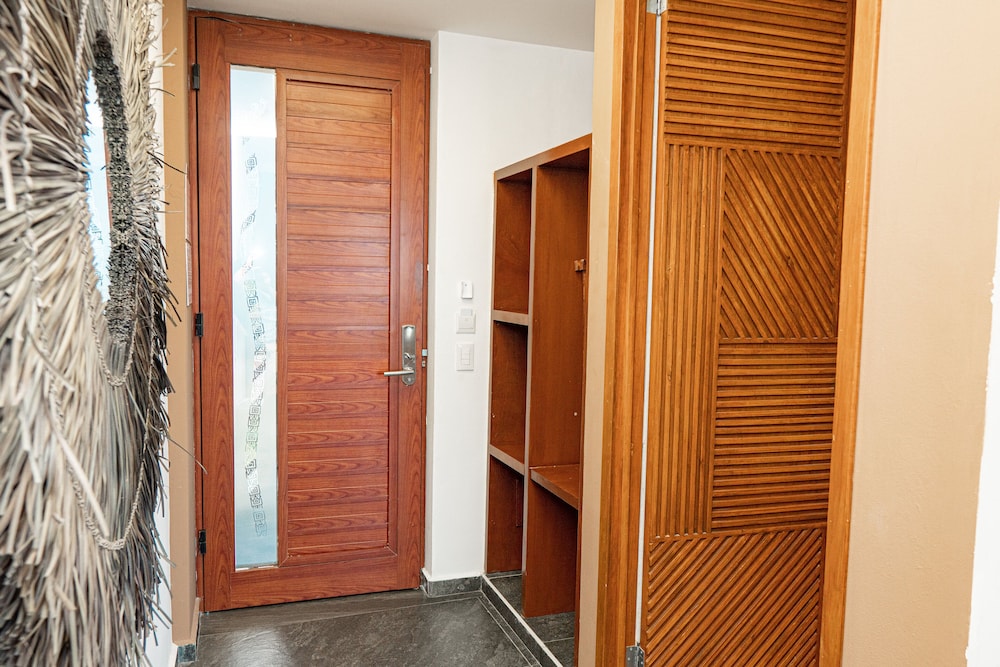 Luxury Room, Pool Access