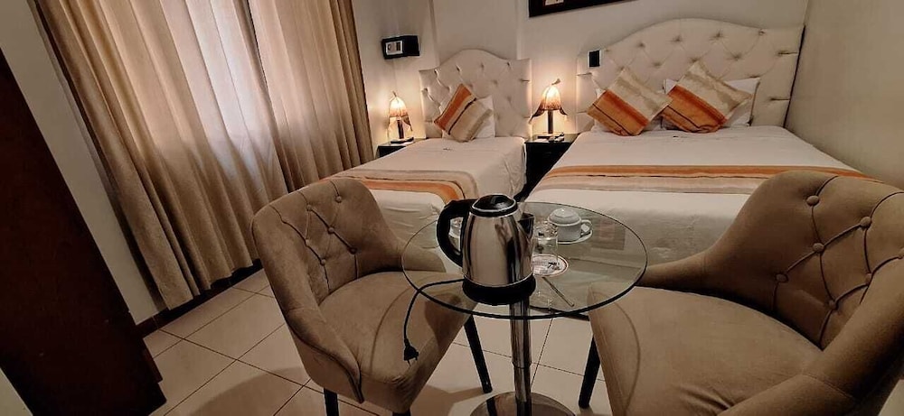 Comfort Triple Room