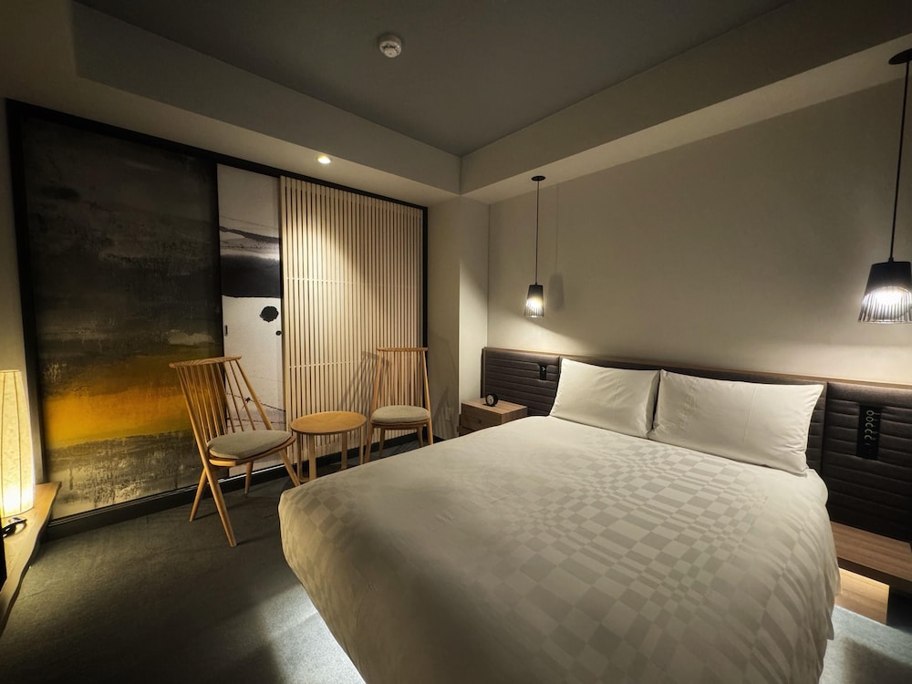 Double Room, Non Smoking - Photo 1