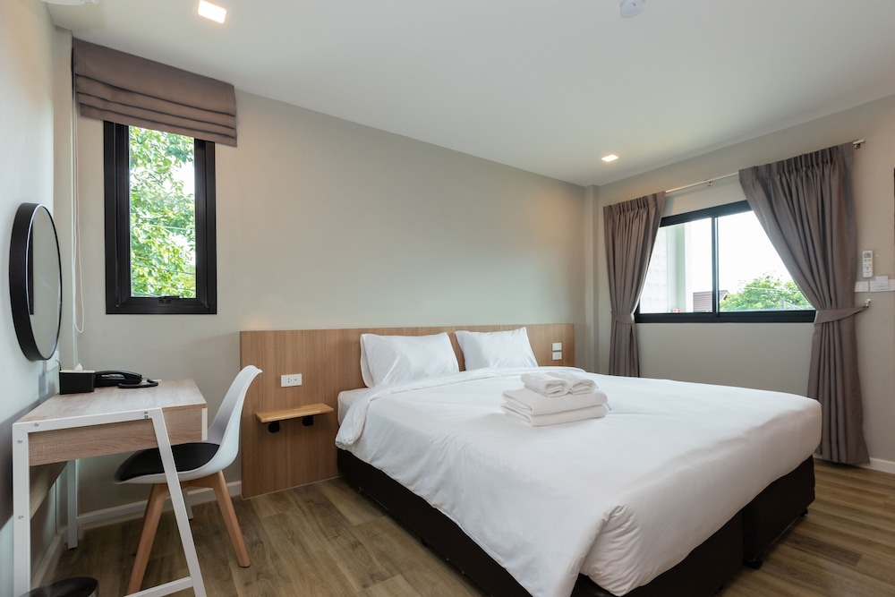 Standard Double Room, 1 Double Bed - Photo 4
