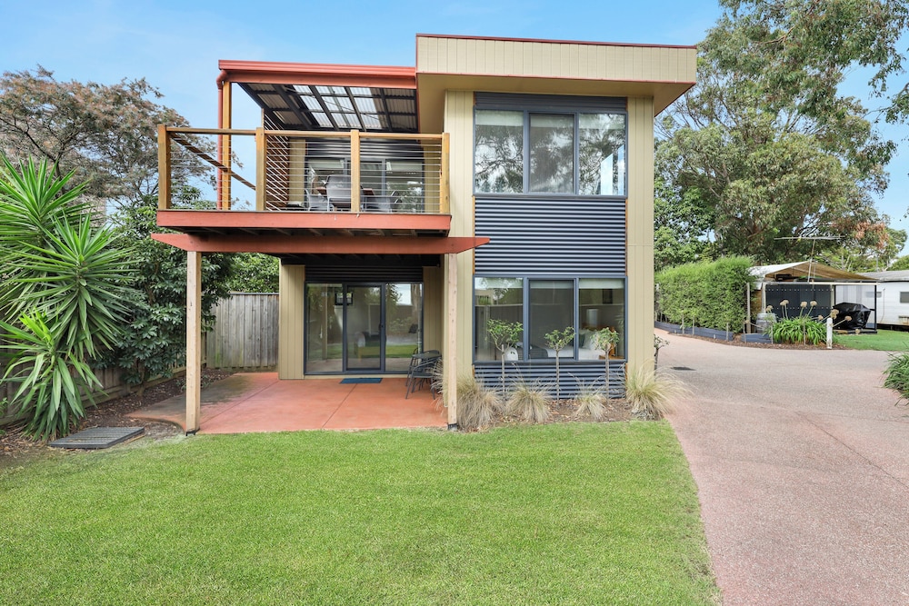 Deluxe Townhome, Multiple Bedrooms, Non Smoking, Kitchen (3 Bedroom Townhouse) photo 1
