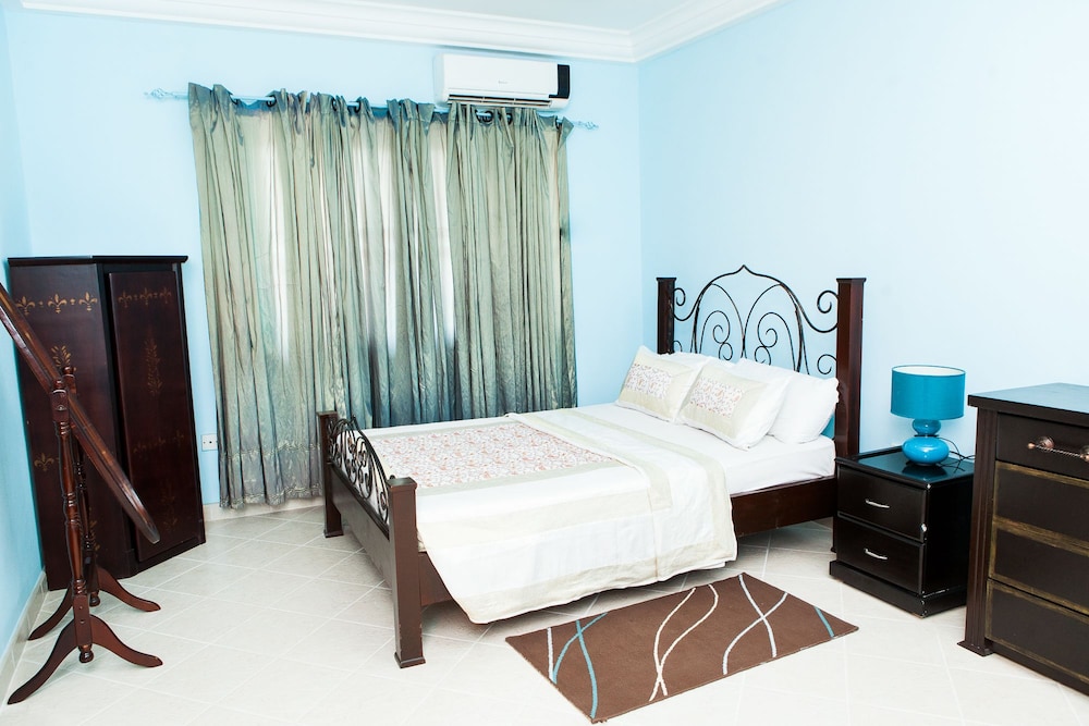 Exclusive Apartment, 2 Double Beds photo 2
