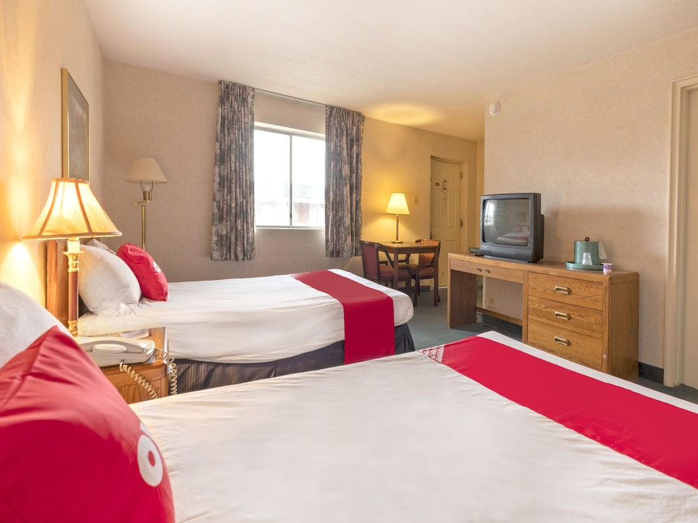 Room, 2 Double Beds, Smoking