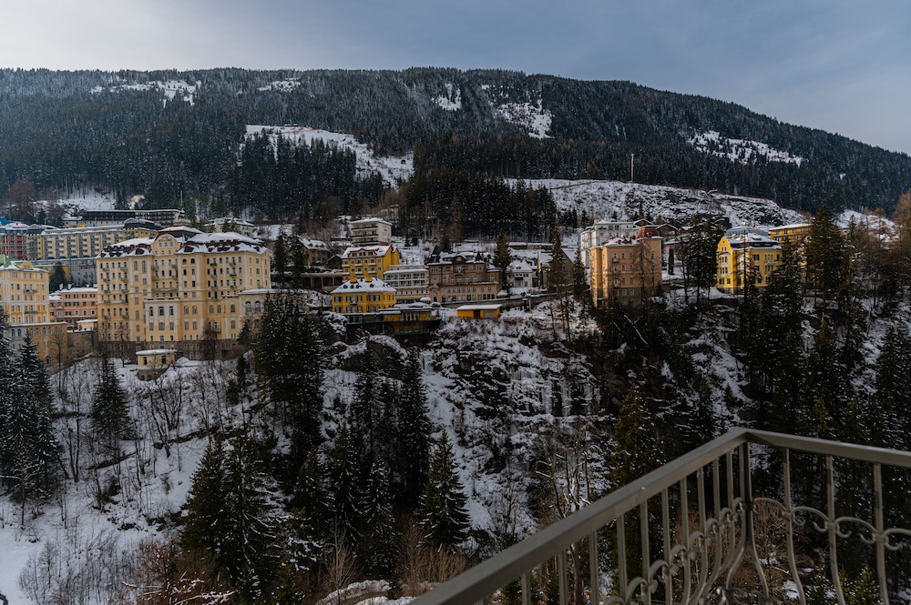 Deluxe Apartment, 2 Bedrooms, Balcony photo 3