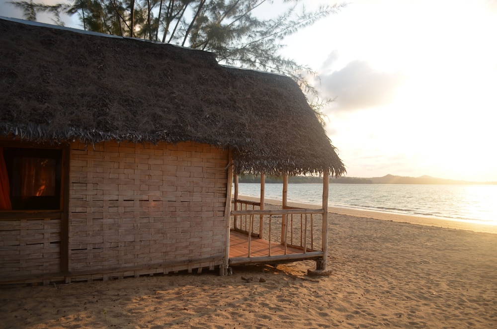 Traditional Bungalow photo 3