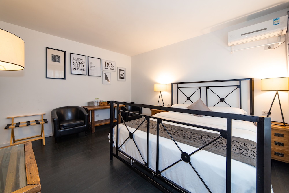 Deluxe Double Room photo 2