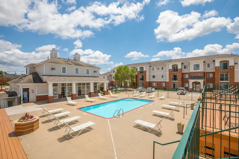 Charming 2BD Home Away From Home, Foto 22
