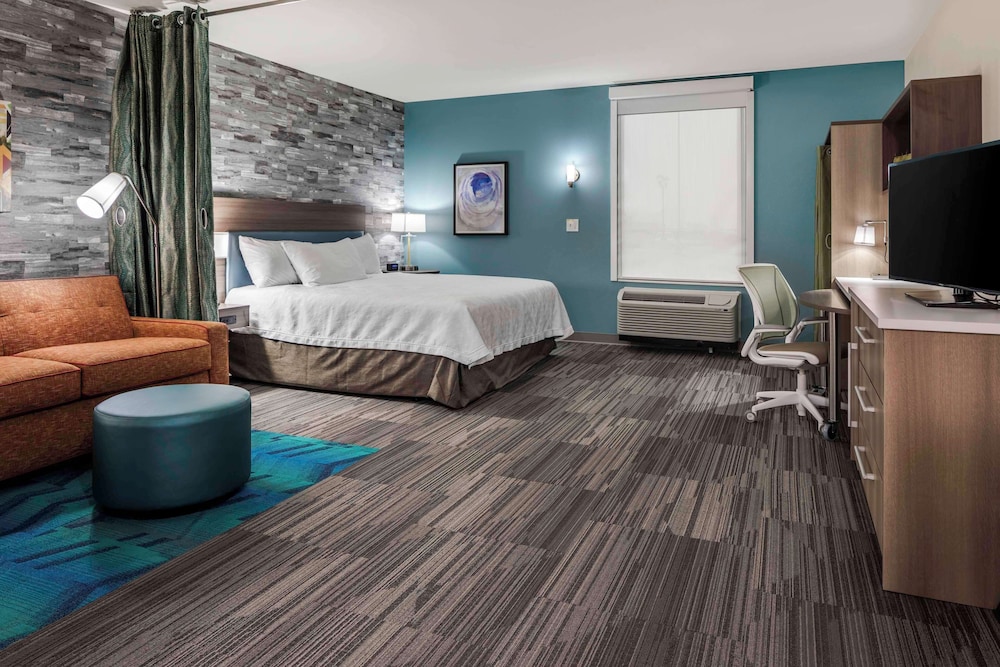 Studio, 1 King Bed, Accessible (Hearing)