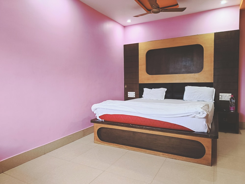 Deluxe Double Room - Photo 14