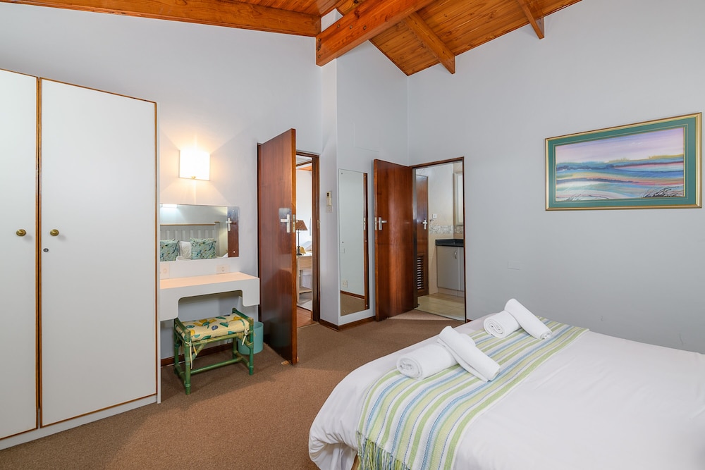 Standard Room, 3 Bedrooms photo 3
