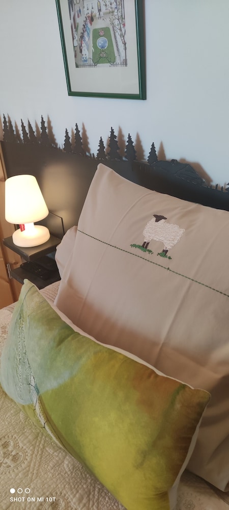 Double or Twin Room photo 3
