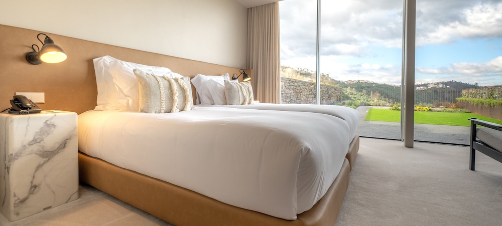 Premium Double Room, Terrace, River View - Photo 8