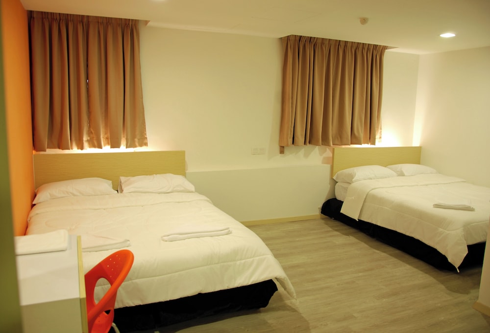 Quadruple Room, City View