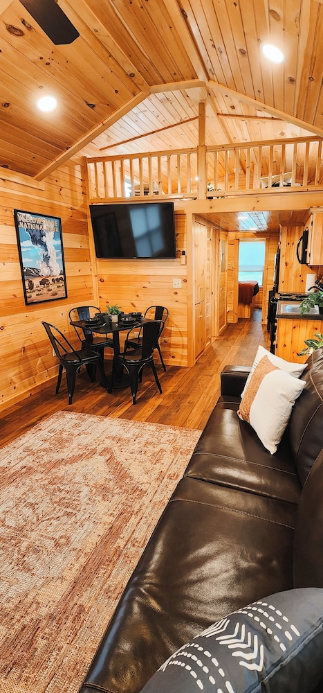 Spruce Cabin photo 3