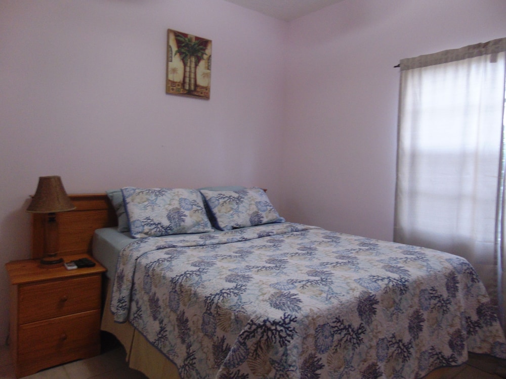 2-Family Apartment, Garden View